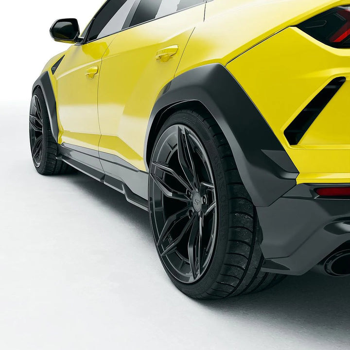 LAMBORGHINI URUS CARBON FIBRE SIDE SKIRTS - CT DESIGN